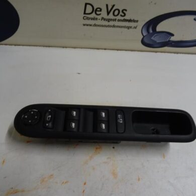 Peugeot 3008 1.6 HDiF 16V Multi-functional window switch 2012 6490X5