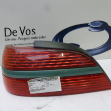 Peugeot 406 2.0 S,SL,ST,STX 16V Achterlicht links 1999 6350L5