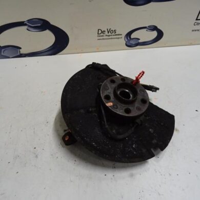 Citroen C8 3.0 V6 24V Fusee rechts-voor 2004 364777