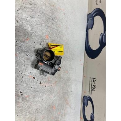 Peugeot 207 1.4 16V Throttle body KFU 2007 1635W2