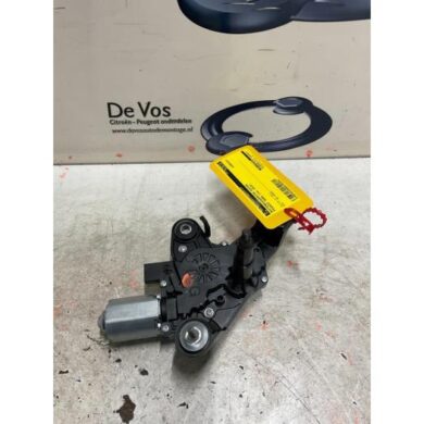 Peugeot 5008 1.5 BlueHDi 130 Rear wiper motor 2018 9811259980