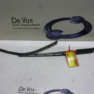 Citroen C5  Front wiper arm 2008 6429EY