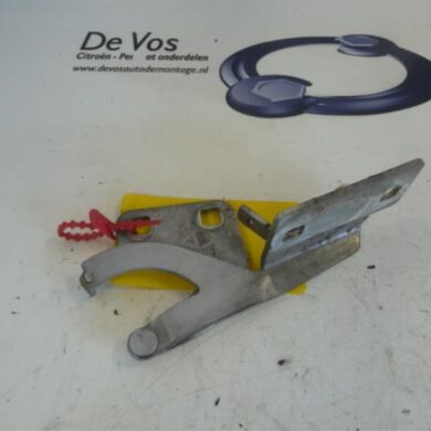 Peugeot Partner 2.0 HDi Bonnet Hinge 2002 791247