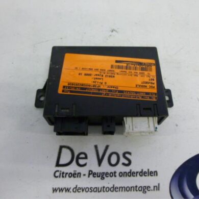 Peugeot 607 2.2 HDi 16V FAP PDC Module 2005 6590E7-6590T6