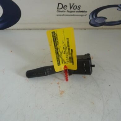 Peugeot 306 2.0 Steering column stalk 1995 625357