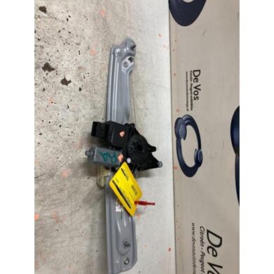 Opel Crossland X  Ruitmechaniek 4Deurs rechts-achter 2019 39227502