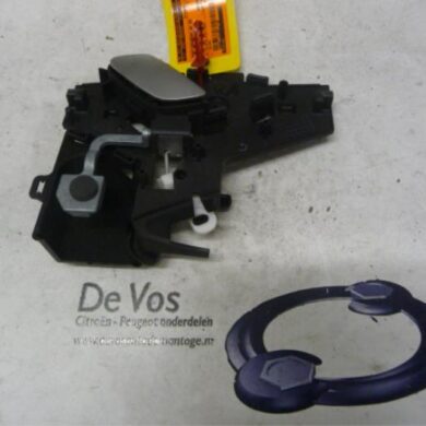 Citroen C5 2.0 HDiF 16V Rear door handle 4-door, right 2005 9143J0