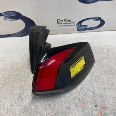 Peugeot 5008  Achterlicht rechts 2019 981102810