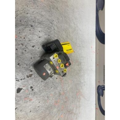 Peugeot 308 1.5 BlueHDi 130 ABS pump YHZ 2020 1637318380-1682599880