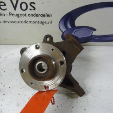 Peugeot 206 1.1 XN,XR Fusee links-voor 2009 364675