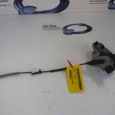 Peugeot 2008  Deurslot Mechaniek 4Deurs rechts-achter 2013 9688080980-9812501380