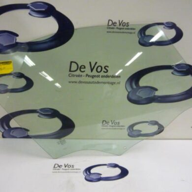 Peugeot 208  Portierruit 4Deurs rechts-voor 2014 9673360680