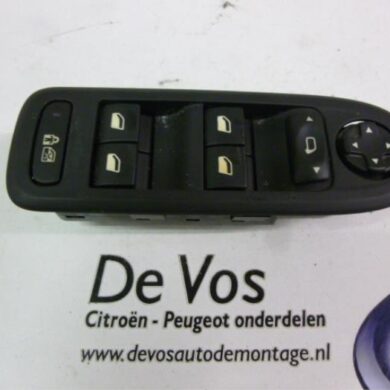 Peugeot 308 1.6 HDi 16V Multi-functional window switch 2010 649026