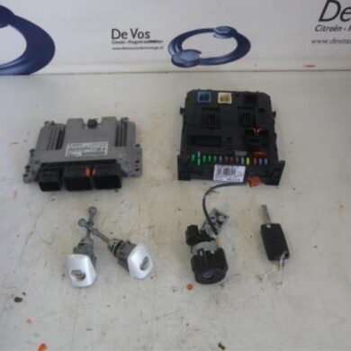 Peugeot RCZ  Engine management computer 5FV-5FV5F02 2010 1607204180