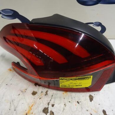 Peugeot 208  Achterlicht links 2015 9810343080-9825601280