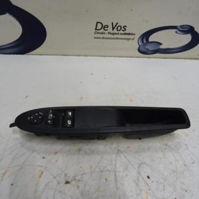 Citroen DS3 1.6 e-HDi Multi-functional window switch 2012 6490FG-98127152XT