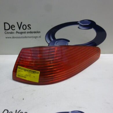 Peugeot 607 2.2 HDi 16V FAP Taillight, right 2000 6351N1