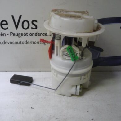 Citroen C5  Electric fuel pump XFU 2006 1525KJ