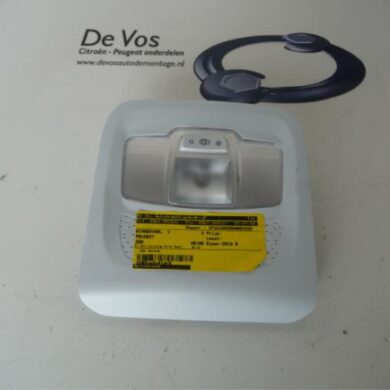 Peugeot 208 1.2 Vti 12V PureTech 82 Binnenverlichting voor 2013 96754056PR