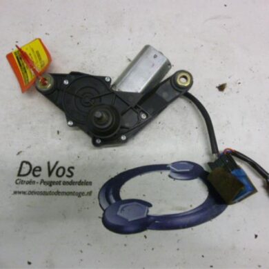 Peugeot 106 1.1 XN,XR,XT,Accent Ruitenwissermotor achter 2001 6405K7