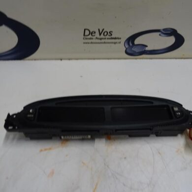 Citroen Picasso 2.0 16V Odometer KM 2003 6105AJ-6105VY-6105AK