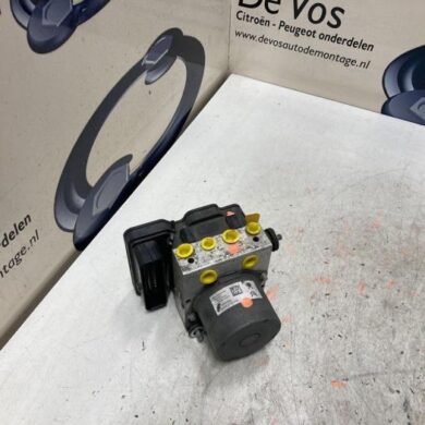 Peugeot 308 1.6 BlueHDi 120 ABS pump BHZ 2017 1637314780