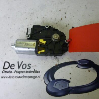 Peugeot 407  Sunroof motor 2004 8401EW