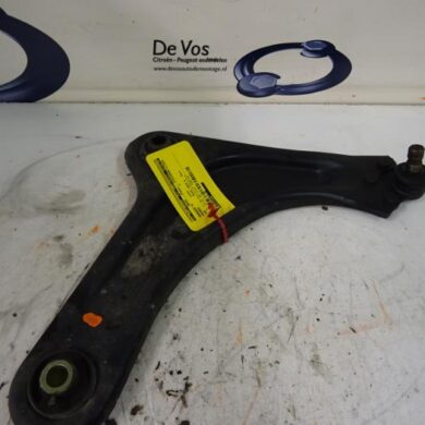 Peugeot 208  Draagarm rechts-voor 2015 9670771480