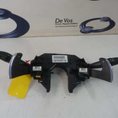 Citroen C4 Picasso  Steering column stalk 2013 624346