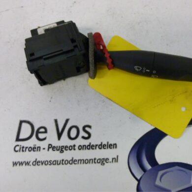 Peugeot 306 1.6i XR,XT,ST Ruitenwis Schakelaar 1999 6239G6