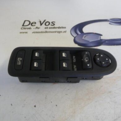 Citroen C3  Combischakelaar ramen 2011 6490AZ