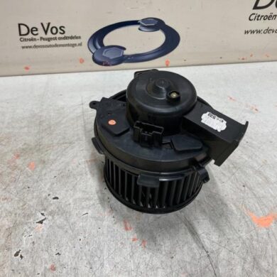 Citroen Picasso 1.8 16V Heating and ventilation fan motor 2005 6441K0