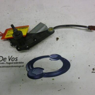 Peugeot 106 1.5 XNd,XRd,Sketch Rear wiper motor 1999 6405K6