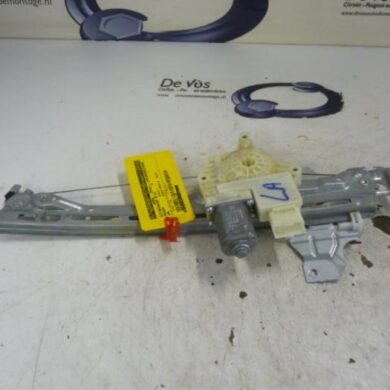 Peugeot 308 1.6 BlueHDi 120 Rear door window mechanism 4-door, left 2014 9677737380