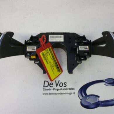 Citroen C4 Picasso 2.0 HDiF 16V 135 Steering column stalk 2007 6242HL