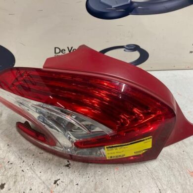 Peugeot 208 1.6 Vti 16V Achterlicht links 2014 9672628280