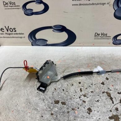 Peugeot 508 1.6 16V THP 165 Rear door mechanism 4-door, right 2020 9813149580