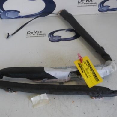 Peugeot 308  Roof curtain airbag 2013 8338U7