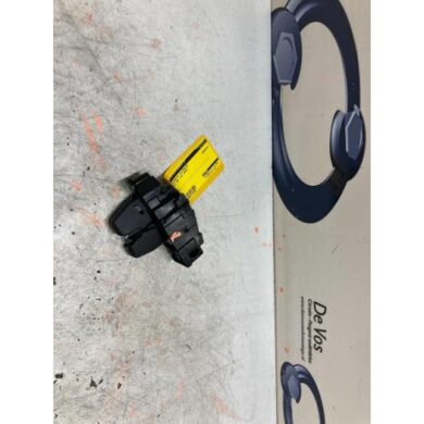 Peugeot 308 1.6 VTI 16V Tailgate lock mechanism 2009 8719G6