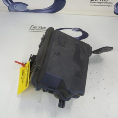 Peugeot 2008  Relais Houder 2013 9671941780-9671924480