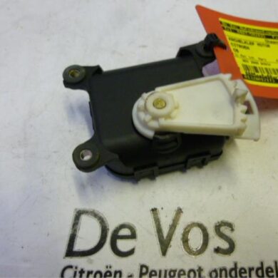 Citroen C5 2.0 HPi 16V Heater valve motor 2002 6447H5