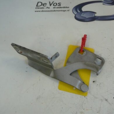 Peugeot Partner 2.0 HDi Bonnet Hinge 2002 791248