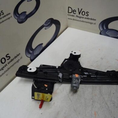 Peugeot 208 1.2 Vti 12V PureTech 100 Ruitmechaniek 4Deurs rechts-achter 2019 9829045580