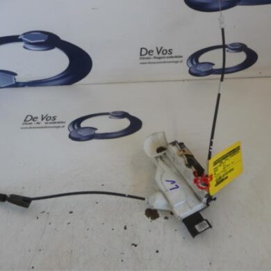 Peugeot 508  Door lock mechanism 4-door, front left 2013 9800625680