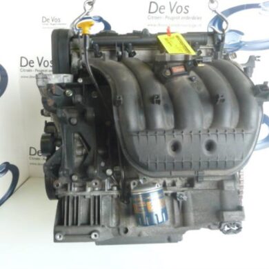 Citroen Picasso 1.8 16V Engine 6FZ 2003 01352T-0139JS