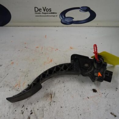 Citroen C-Crosser  Accelerator pedal 2011 1601CL