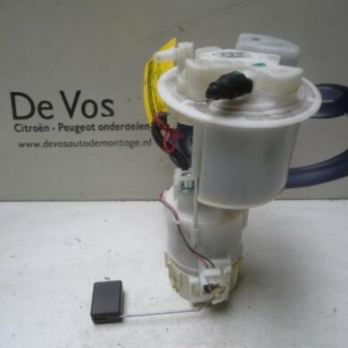Peugeot 107 1.0 12V Electric fuel pump CFA 2010 1525GE