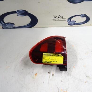Peugeot 2008  Achterlicht rechts 2018 9814757280