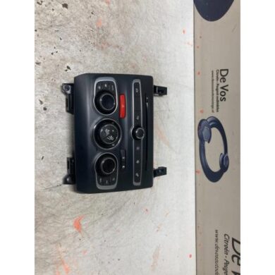 Citroen DS4  Radio control panel 2015 98136428ZF