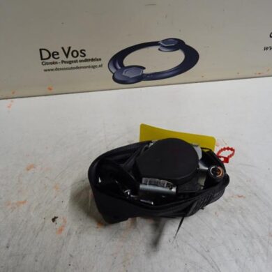 Peugeot 308  Seatbelt tensioner, right 2011 8976S2